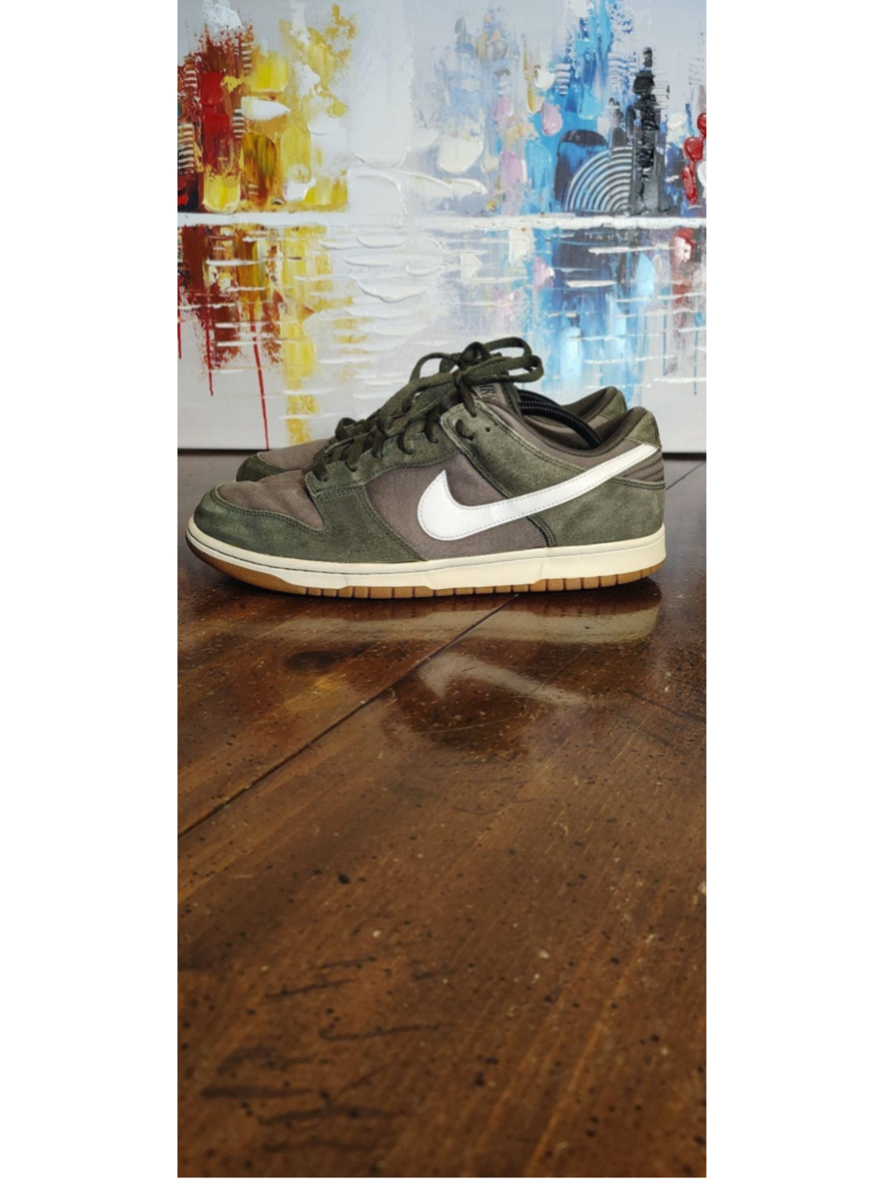 Nike Dunk Low Shoes Mens Size 11.5 Green Suede Gum Sole Low Top Sneakers